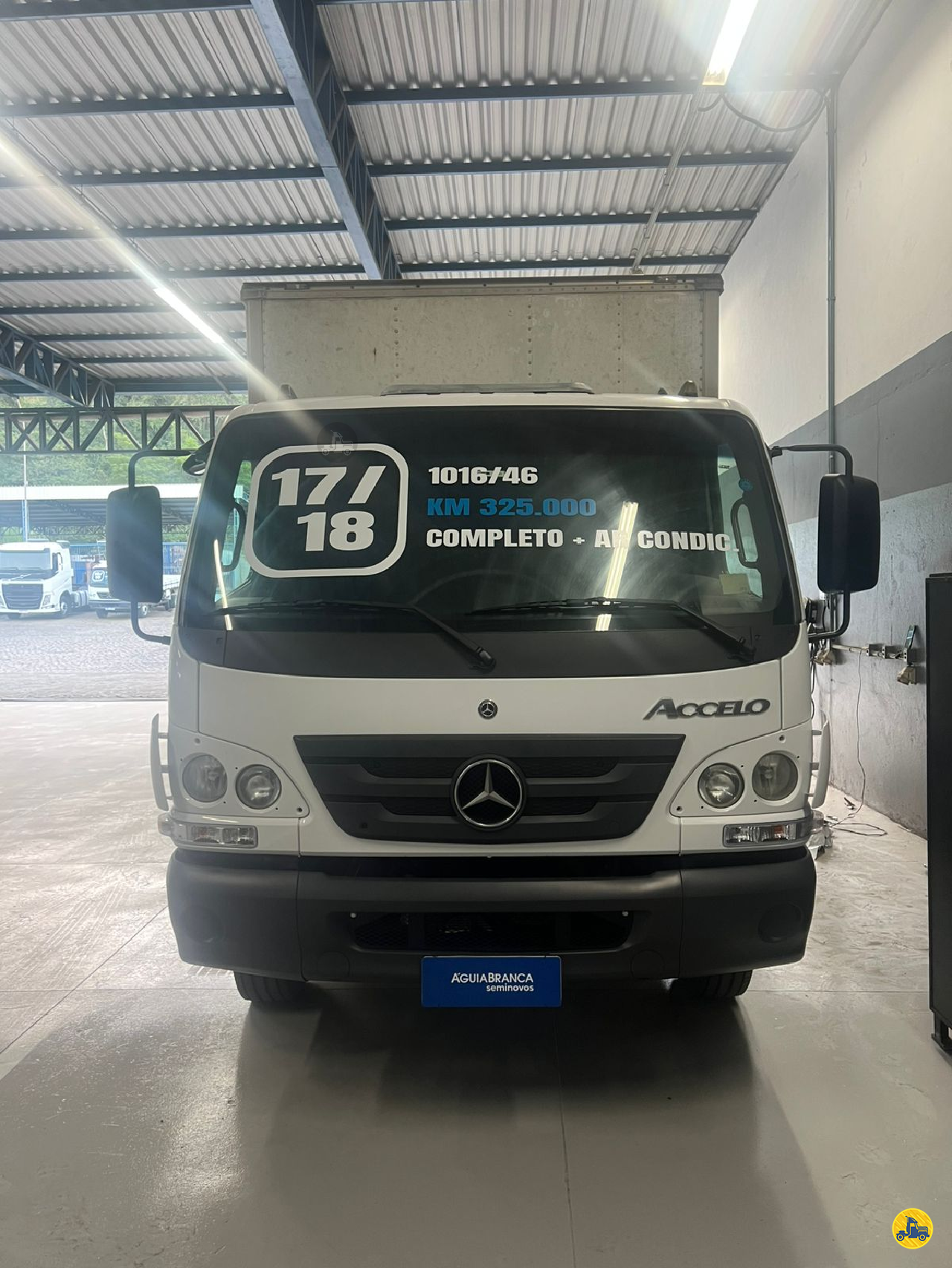 CAMINHAO MERCEDES-BENZ MB 1016 Baú Furgão 3/4 4x2 Vitória Diesel - MB CARIACICA ESPÍRITO SANTO ES